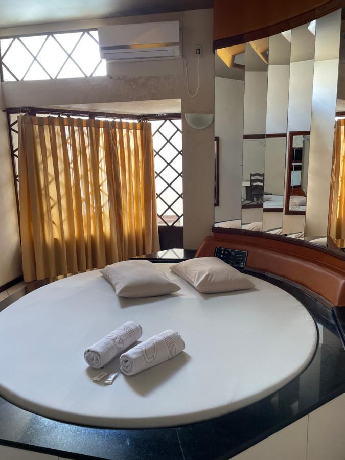 Motel Village เตออฟิลู โอโตนี ภายนอก รูปภาพ