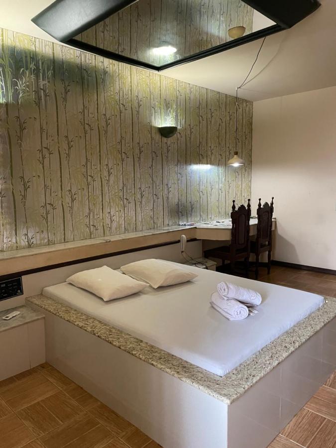 Motel Village เตออฟิลู โอโตนี ภายนอก รูปภาพ