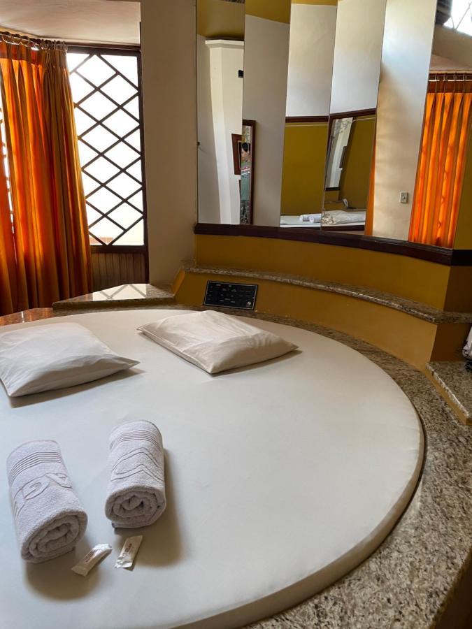 Motel Village เตออฟิลู โอโตนี ภายนอก รูปภาพ
